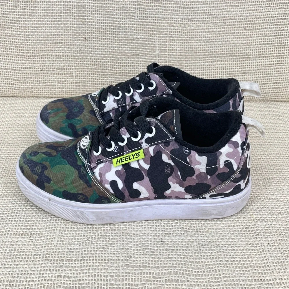 Heelys‎ Pro 20 Prints Camo Skate Shoes Kids Youth 2 Green Purple HE100981 Wheels
